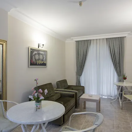 Sunflower Apartmanhotel