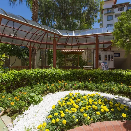 Sunflower Apartmanhotel 4*
