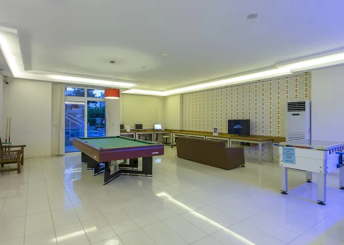 Apartahotel Sunflower 4*