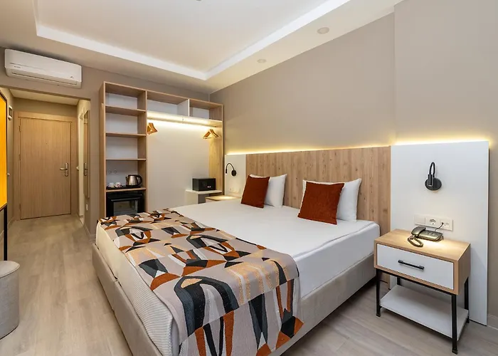 Apartahotel Sunflower 4*